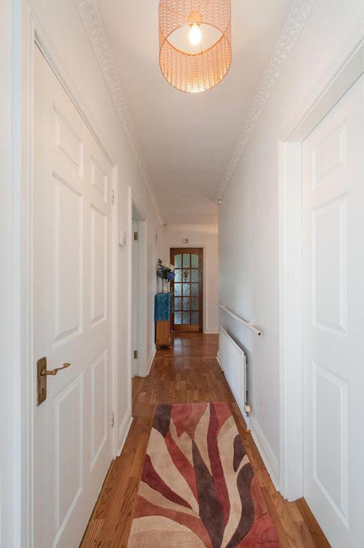 The Laurels Villa Waterford Exterior photo